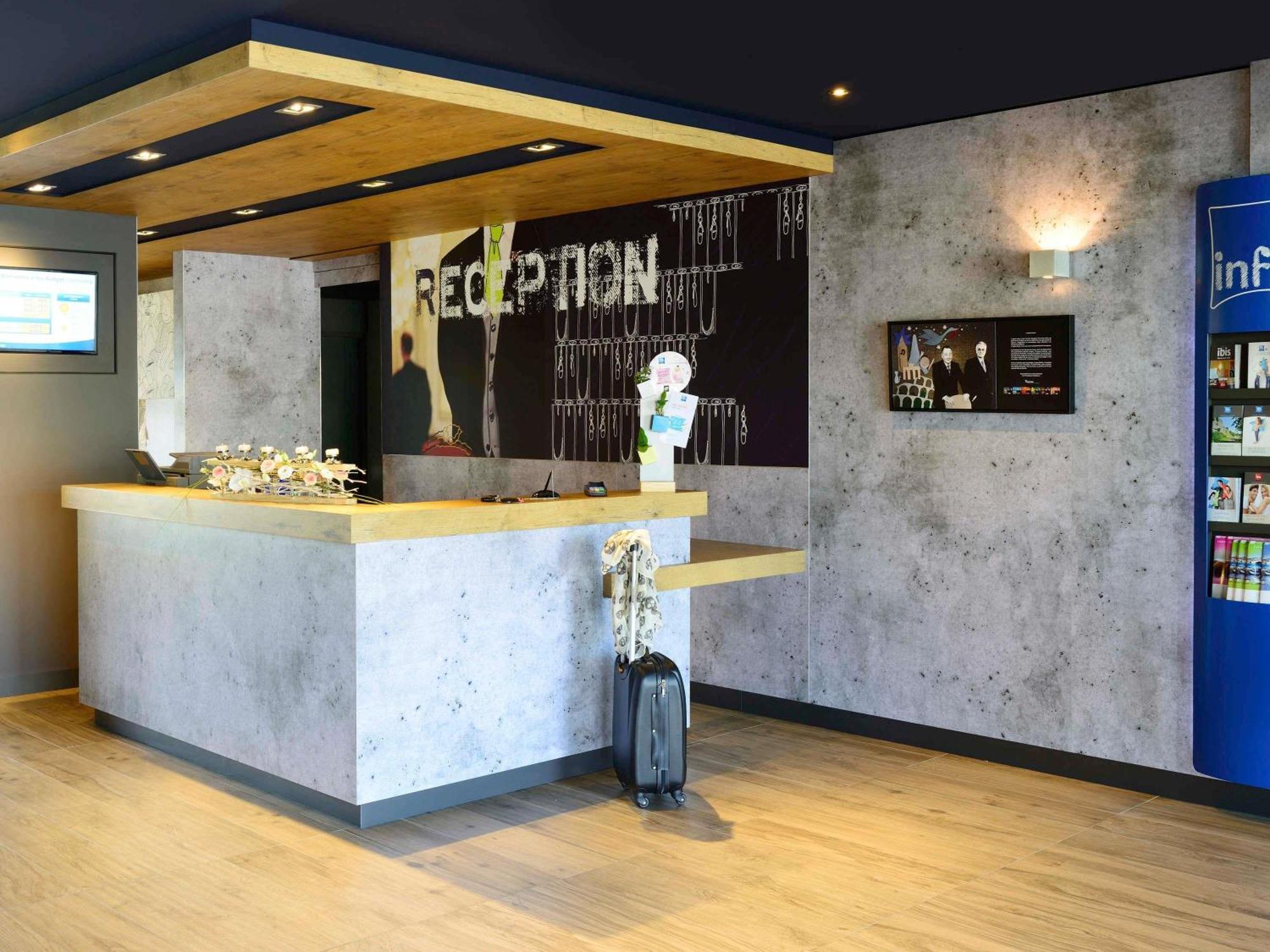Ibis Budget - La Glacerie Hotel